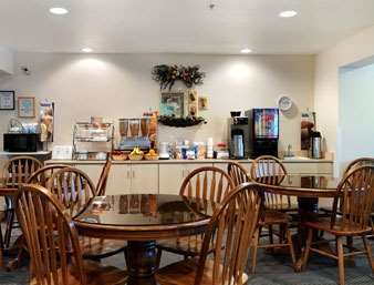 Microtel & By Wyndham Broken Bow